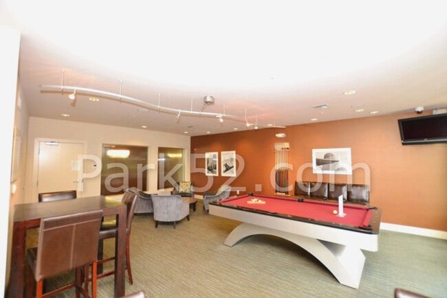 Building Photo - $250 Off First Full Month!  1 Bedroom Condo in Downtown Tacoma