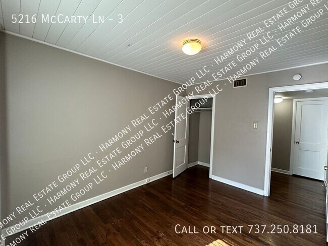 Building Photo - 5216 McCarty Ln