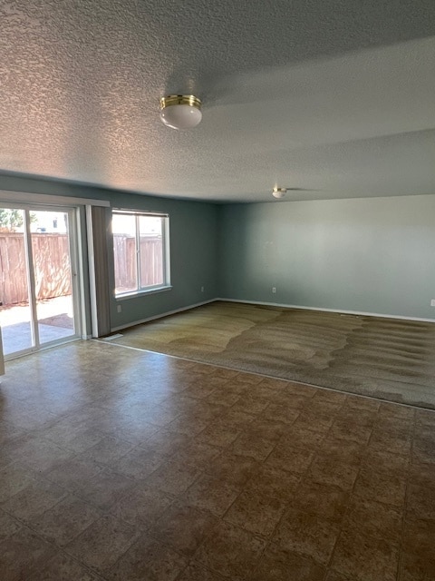 Building Photo - 13800 NE 65th St