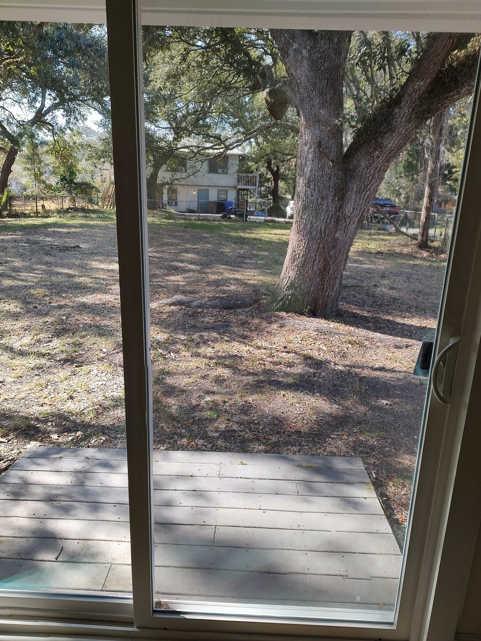 Building Photo - 409 Woodland Shores Rd