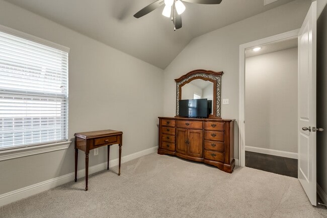Building Photo - Beautiful Home in Sought-After NWISD!