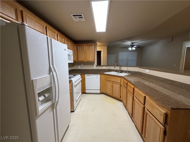 Building Photo - 9975 Peace Way