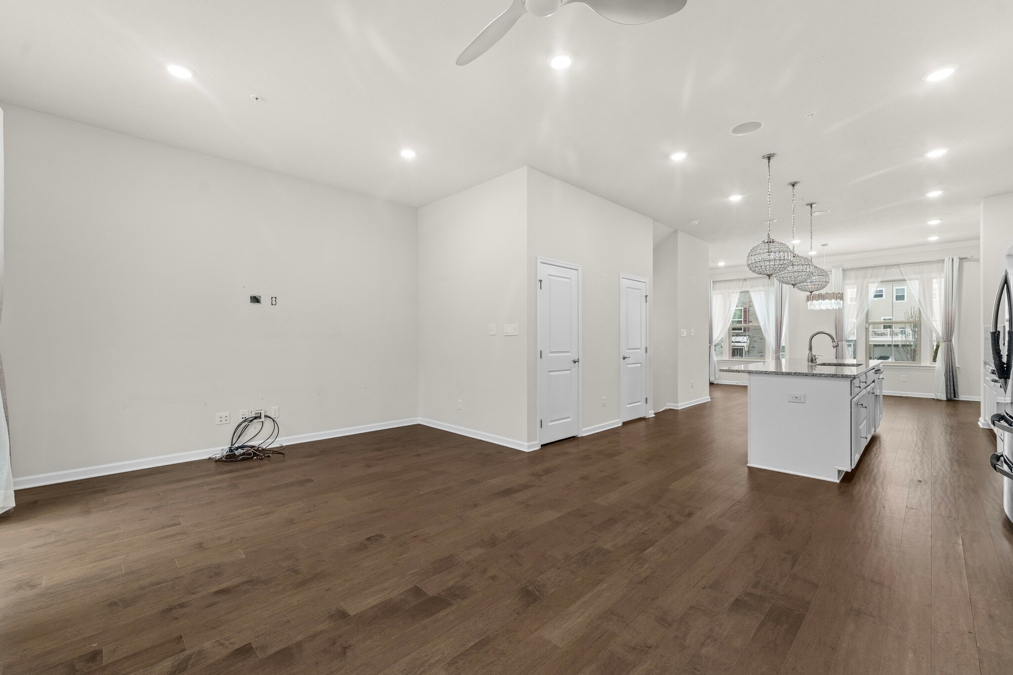 Building Photo - 2008 Hemlock Ln