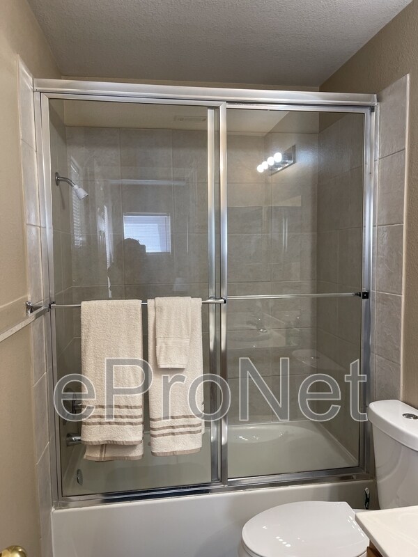 Building Photo - 1401 Beaver Spring St