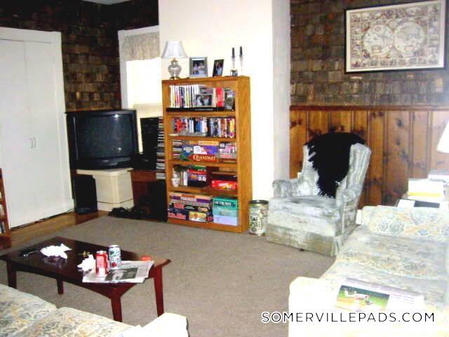 Building Photo - 58 Atherton St