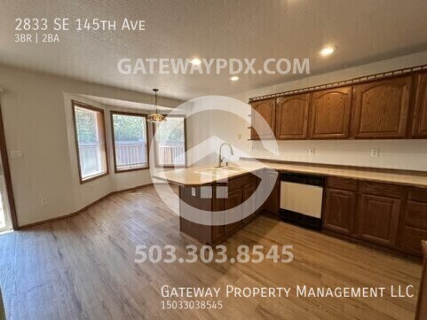Building Photo - 2833 SE 145th Ave