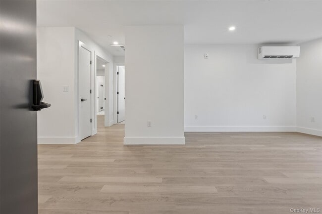 Building Photo - 325 Manville Rd
