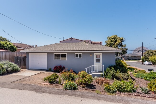 Building Photo - 2 bedroom, 1 bath house in Morro Bay
