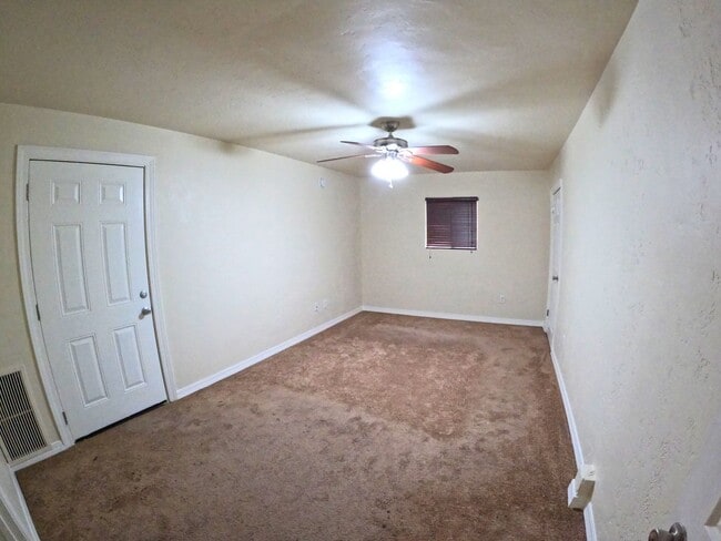 Building Photo - 1417 Fifth St.