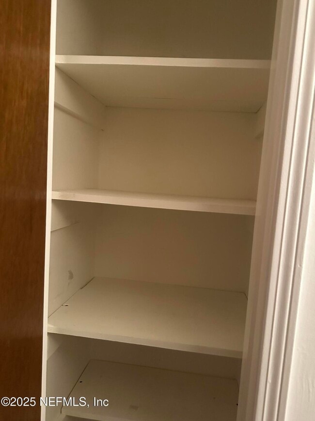 Building Photo - 6192 Duclay Forest Dr S