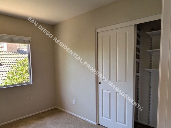 Building Photo - Gorgeous 4 Bedroom Home in Desirable Carme...