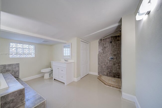 Building Photo - 829 NW 56th St