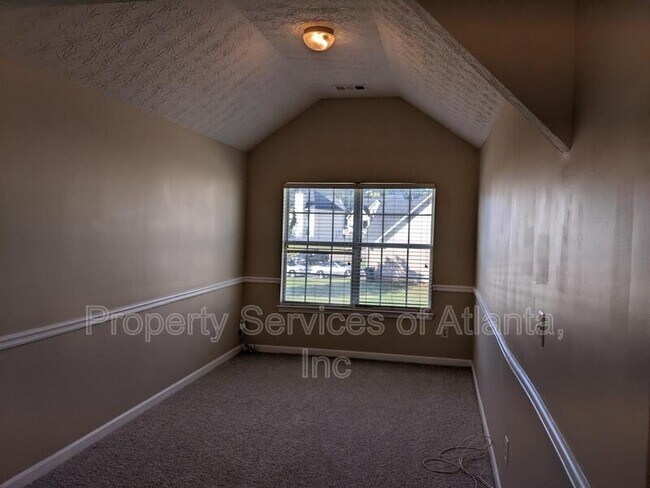 Building Photo - 1684 Gallup Dr