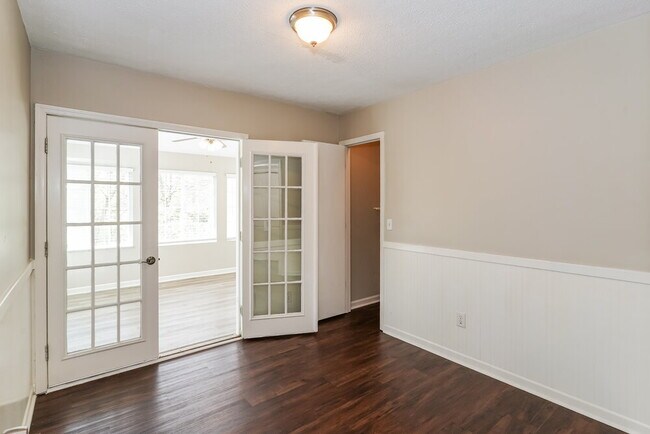 Building Photo - 3209 Dockside Dr