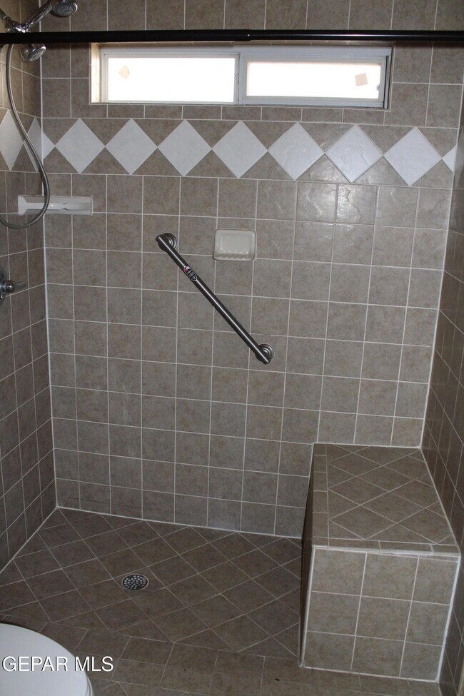 Building Photo - 11204 Endeavor Pl