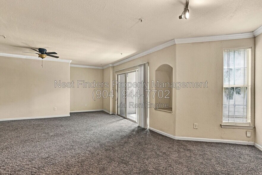 Building Photo - 8290 Gate Pkwy W