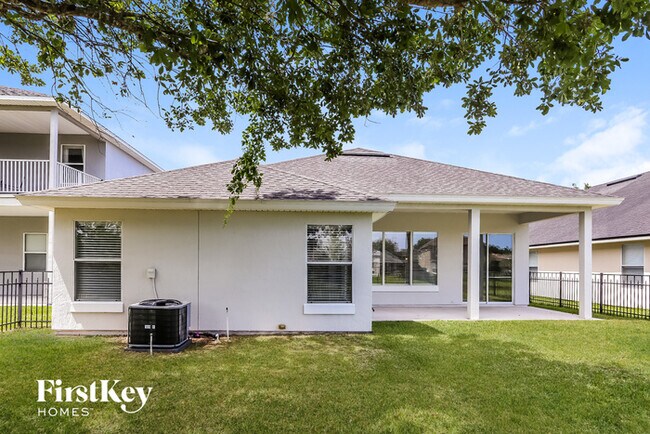 Building Photo - 13966 Devan Lee Dr W