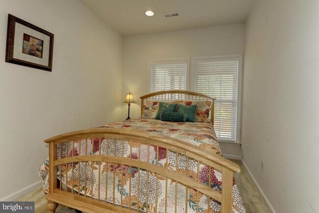 Building Photo - 43002 Marburg Terrace