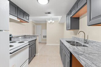 Building Photo - Limited-Time Offers | Schedule Your Tour T...