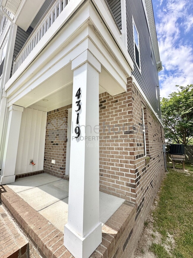 Building Photo - 4319 Pinter Ln