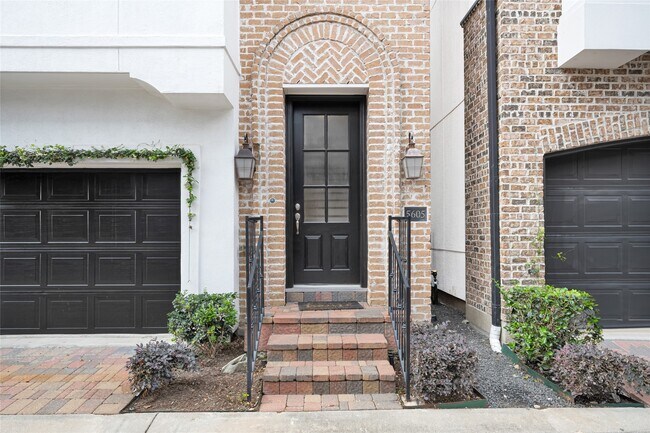 Building Photo - 5605 Cohn Meadow Ln