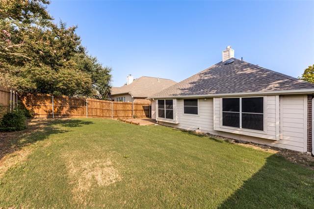 Building Photo - 6016 Vista Ln