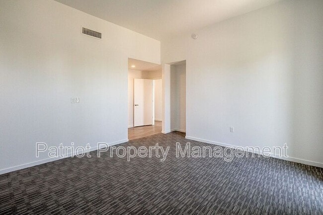 Building Photo - 1130 N 2nd St