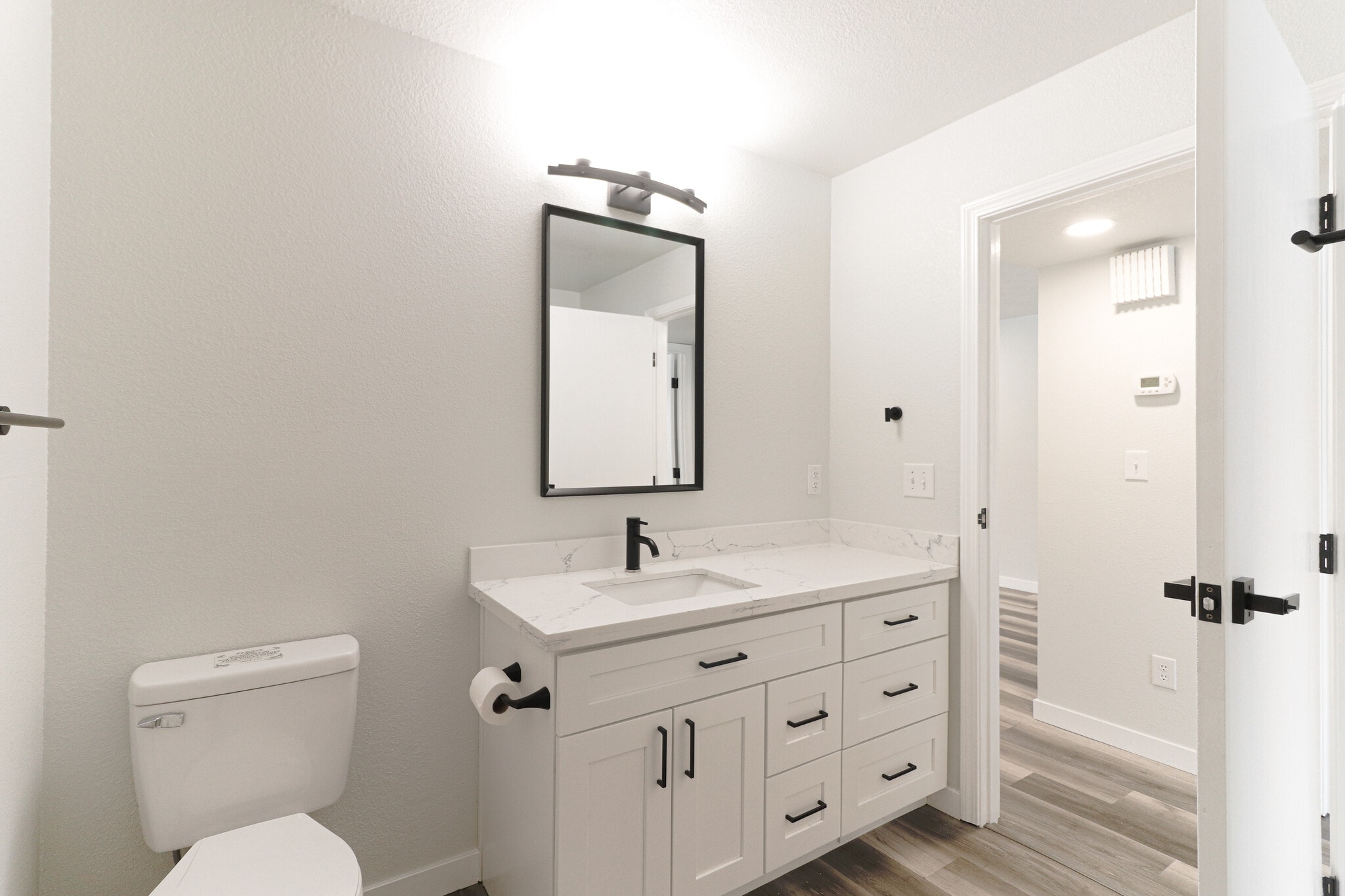 Building Photo - 8202 Mentra St