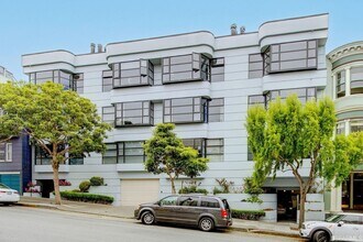 Building Photo - 1425 Vallejo St