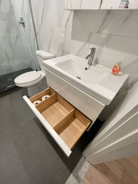 Building Photo - 66 E 127th St