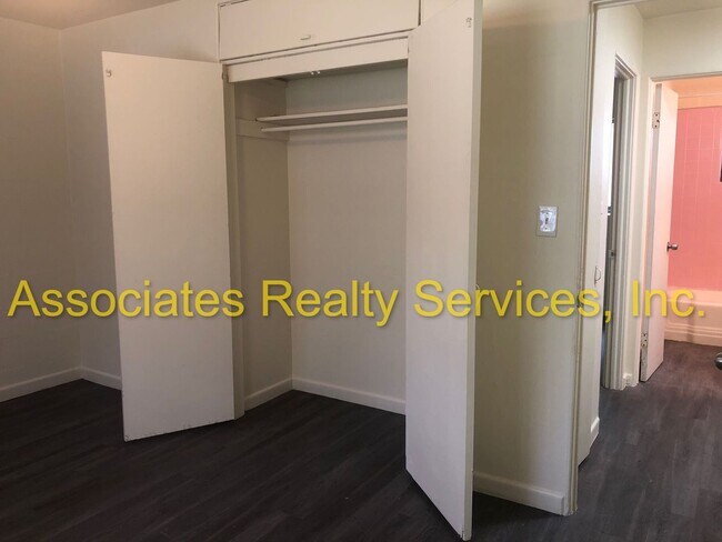 Building Photo - Beaucage-Whitney Park (Lot 6) -3126-3130