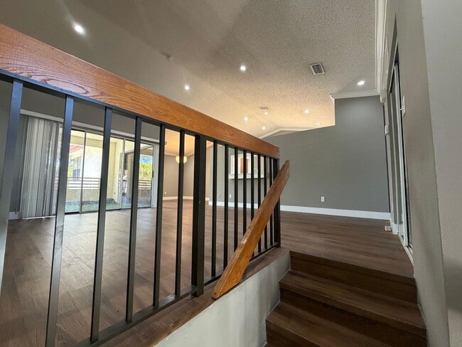 Building Photo - 323 Ives Dairy Rd