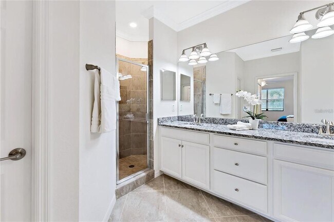 Building Photo - 5843 Wake Forest Run