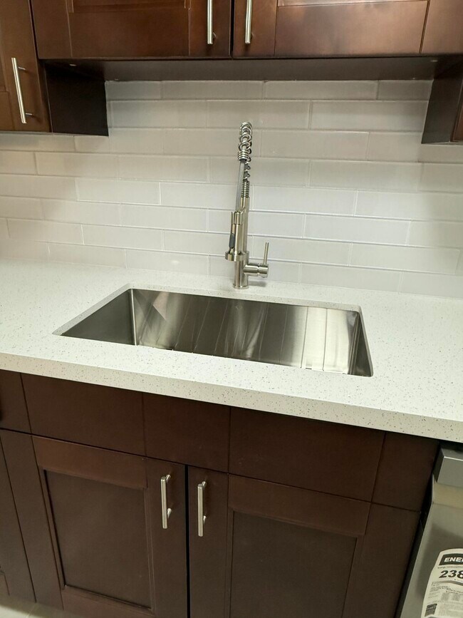 Building Photo - 2336 NW 35th St