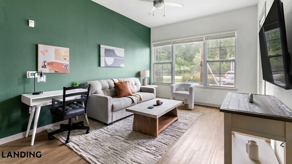 Building Photo - 7311 Baymeadows Way