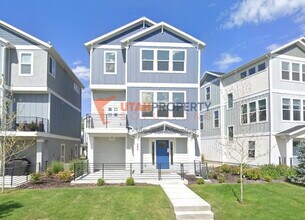 Building Photo - 204 S 1700 W