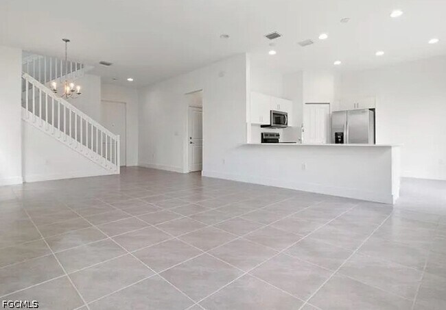 Building Photo - 5626 Carrara Dr