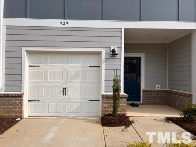 Building Photo - 903 Clearhaven Ln