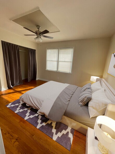 Building Photo - 2680 Leeds Ave