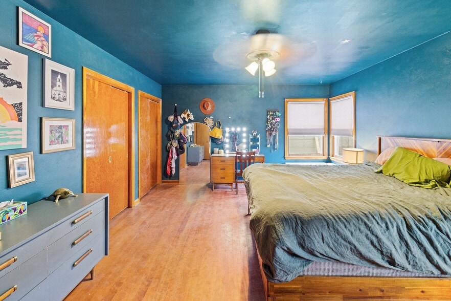 Building Photo - 1109 E Flint St