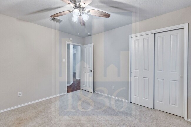 Building Photo - 1500 Gardena Canyon Dr