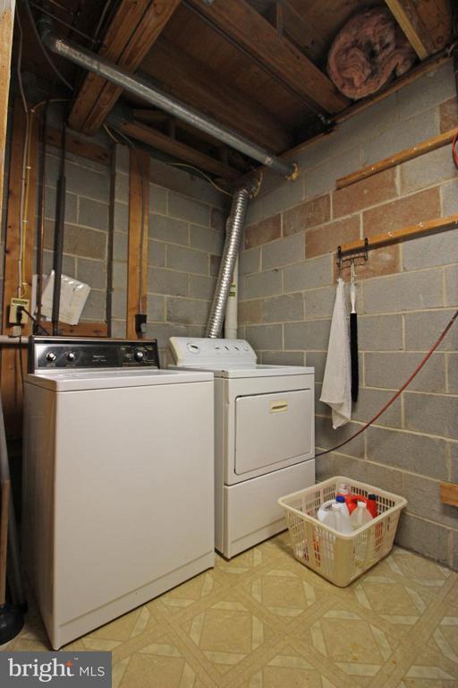 Building Photo - 4236 Bordolino Dr