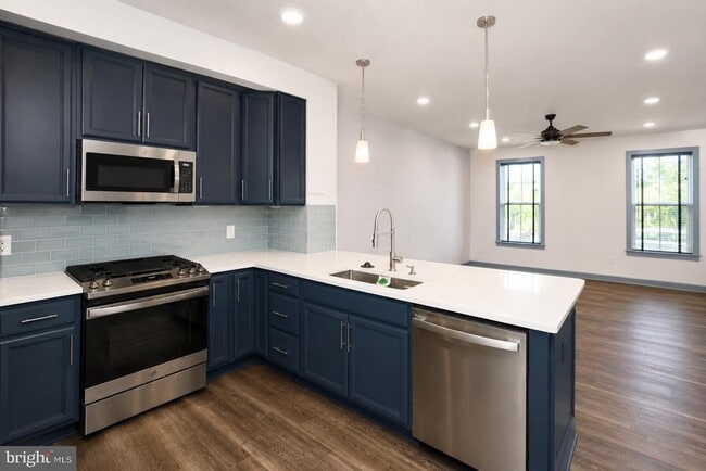 Building Photo - 12916 Sunrise Ridge Aly