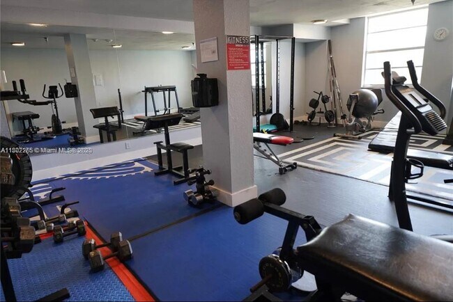 Building Photo - 2829 Indian Creek Dr