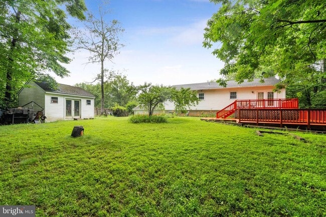 Building Photo - 11821 Sinclair Ln