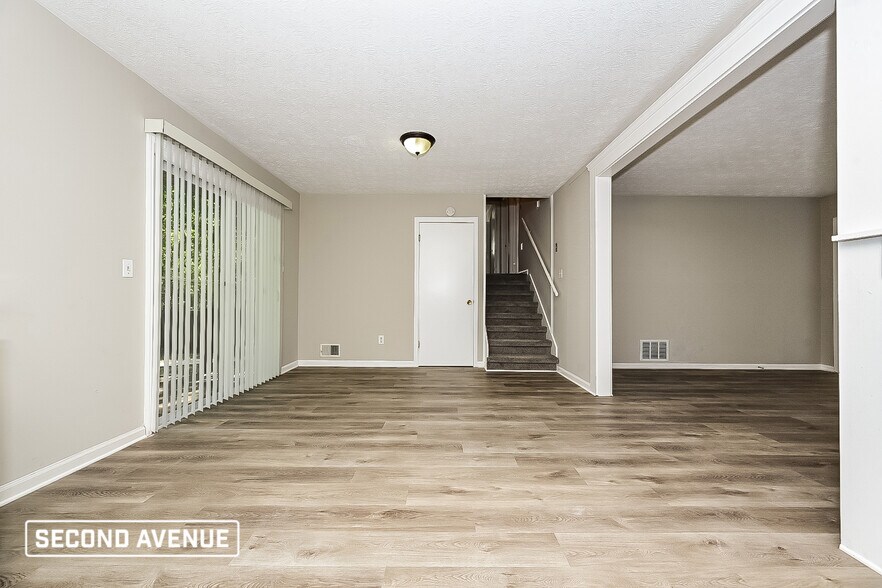 Building Photo - 5772 Northfield Dr