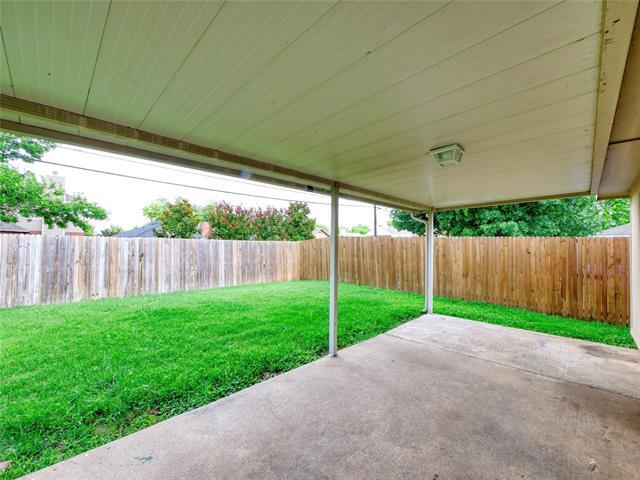 Building Photo - 2602 Buckskin Dr