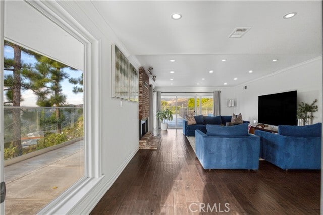 Building Photo - 2461 Allanjay Pl