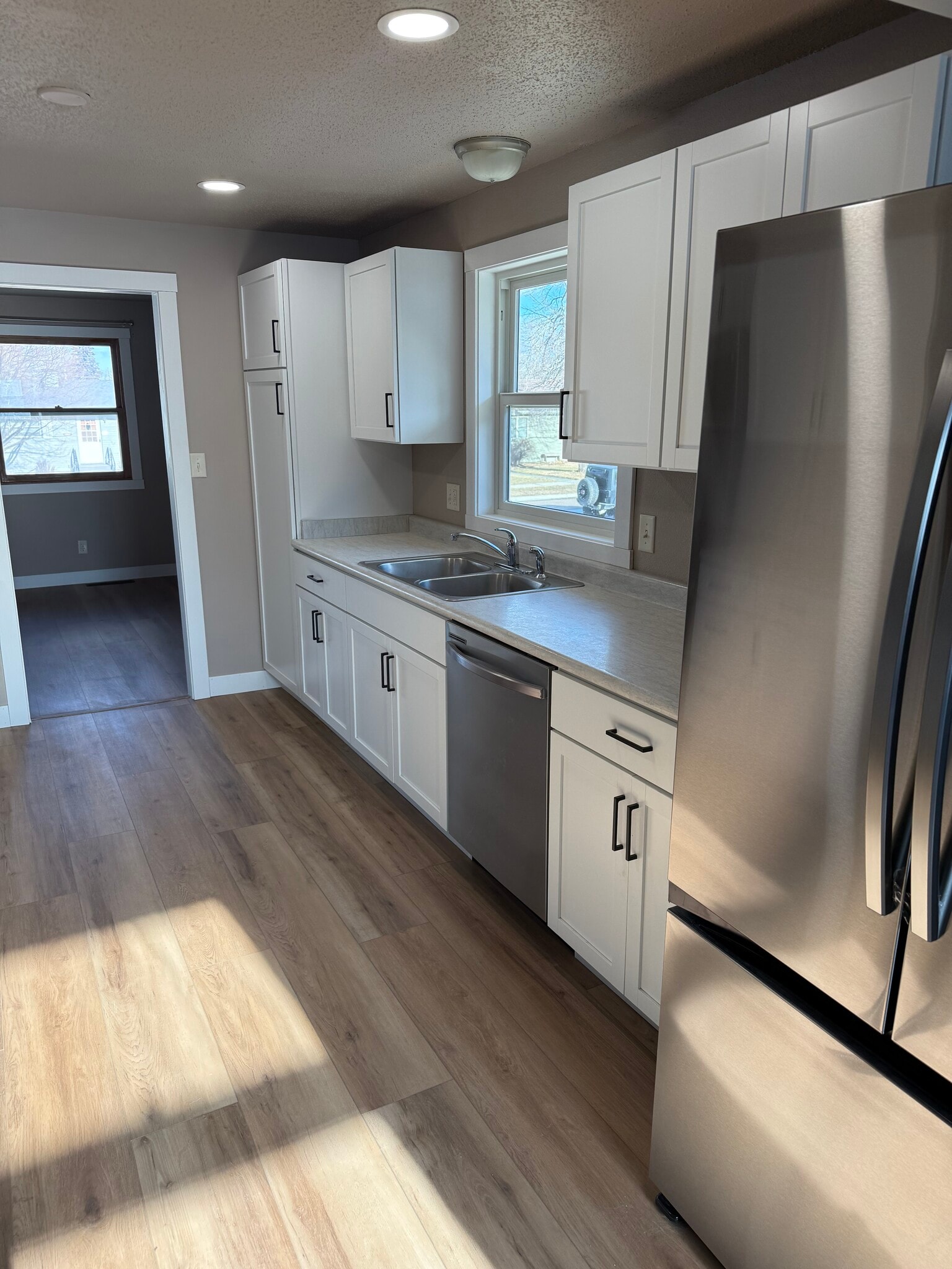 Building Photo - 2325 Judy Ave