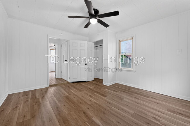Building Photo - 1610 N 18th St